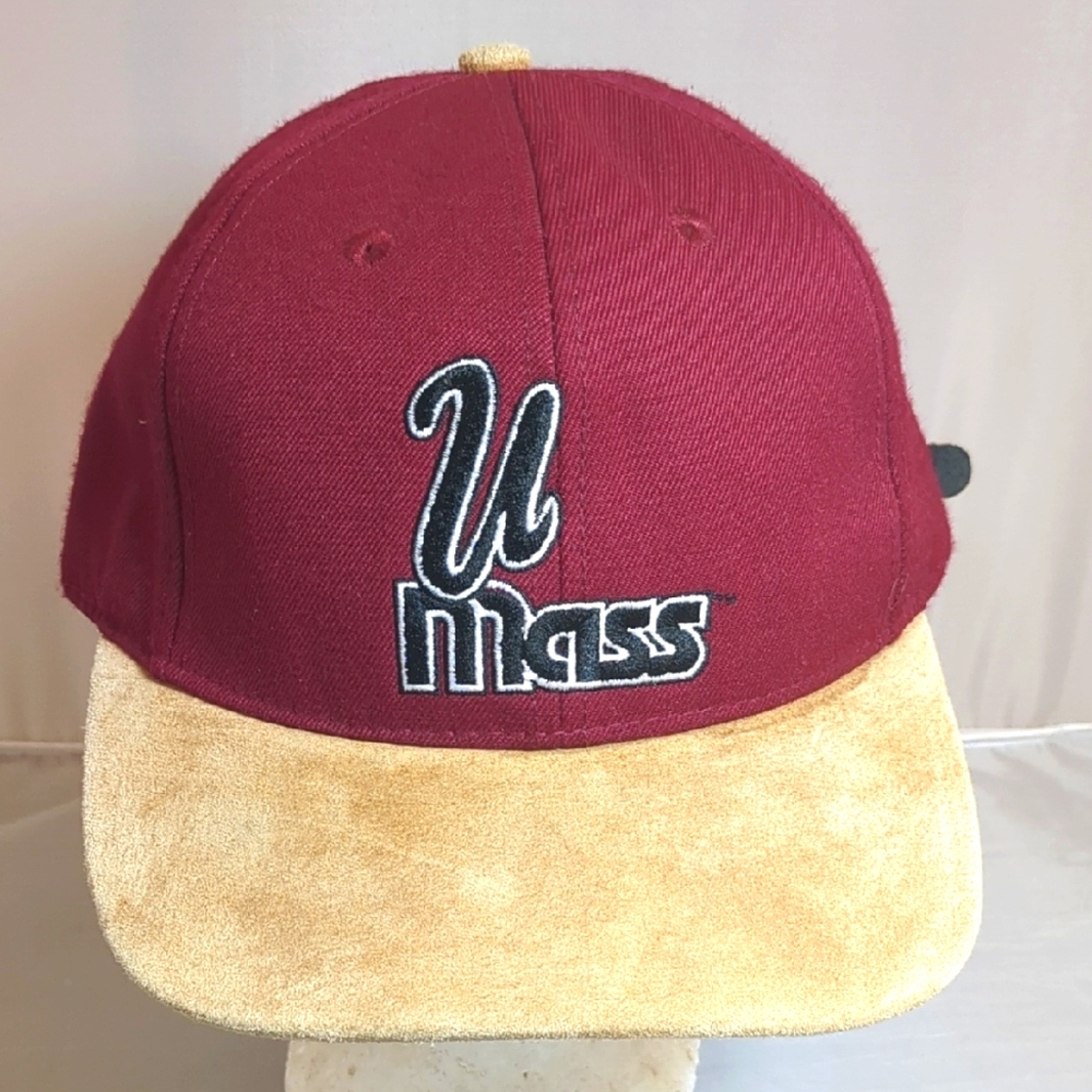 Vintage UMass Minutemen #1 Apparel Wool Blend Strapback Cap Hat